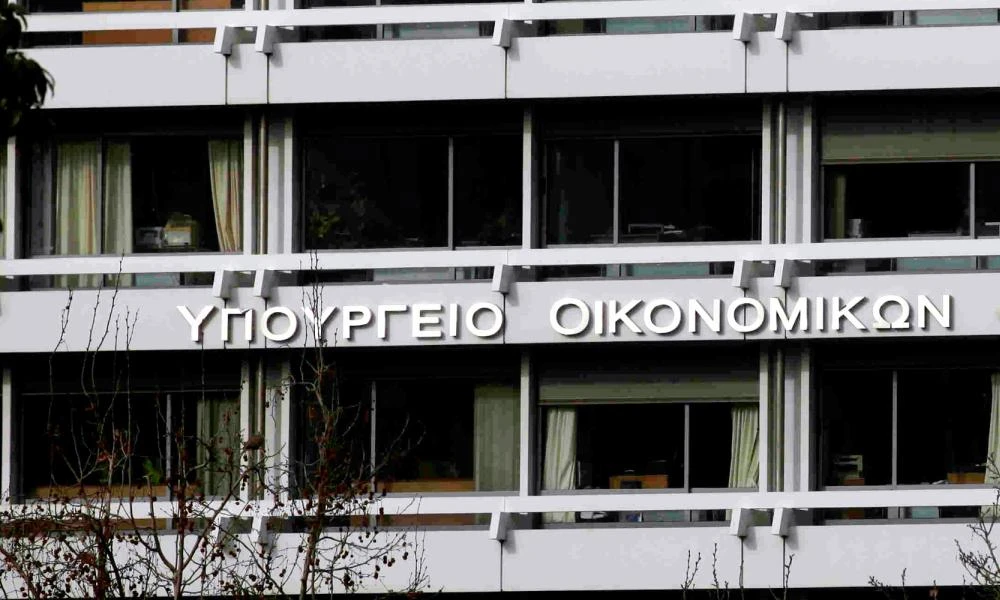 Φορολογικές δηλώσεις 2022: Στα 526 ευρώ ο μέσος φόρος των χρεωστικών εκκαθαριστικών